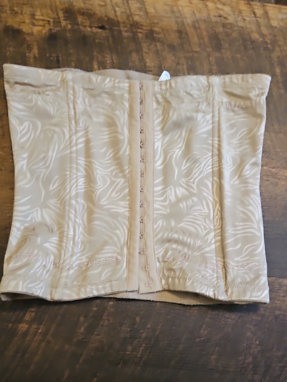 Maidenform Flexees waist nipper in a nude zebra print pattern